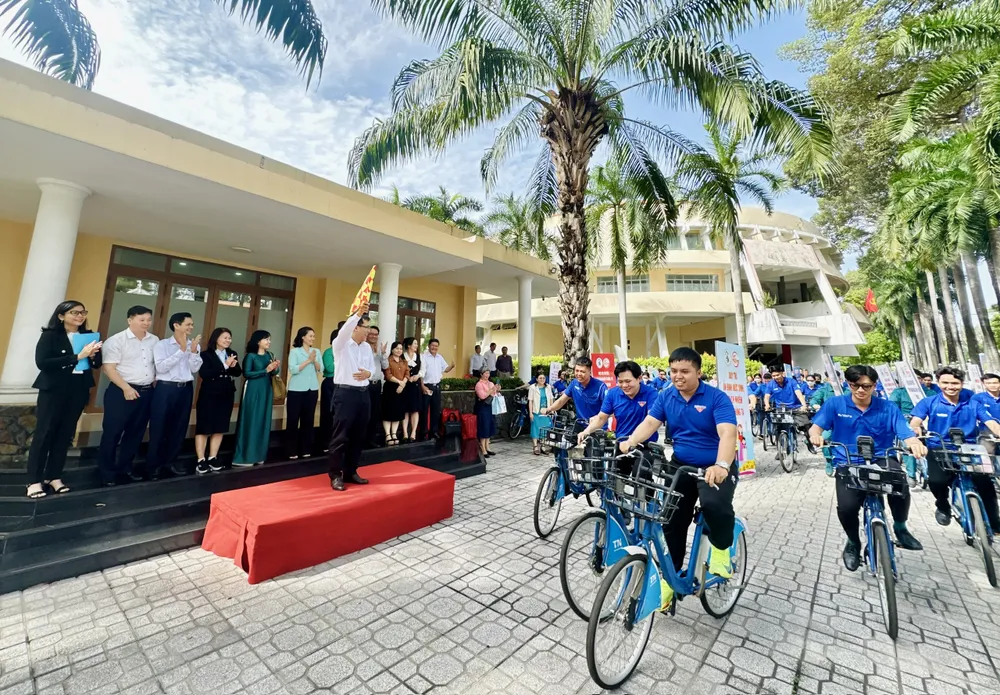 sinh-du-2-con (3).jpg