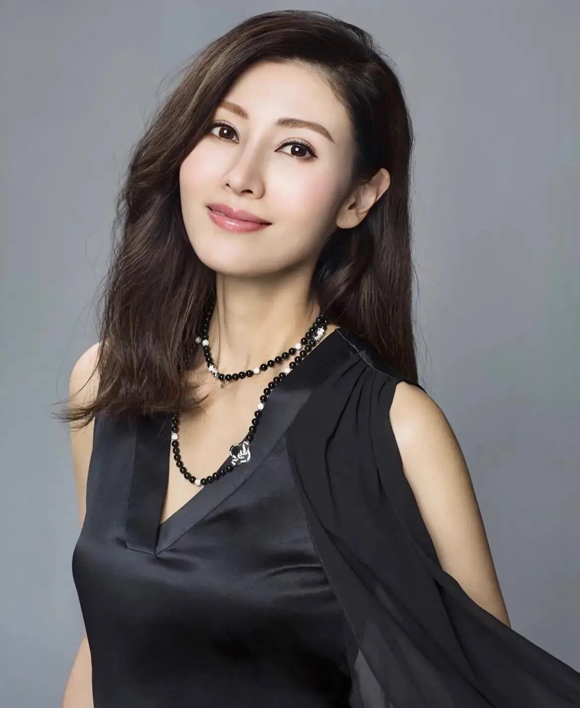 2 ngôi sao bị ghét nhất Cbiz, đến mức nhập viện còn khiến netizen hả hê- Ảnh 2.