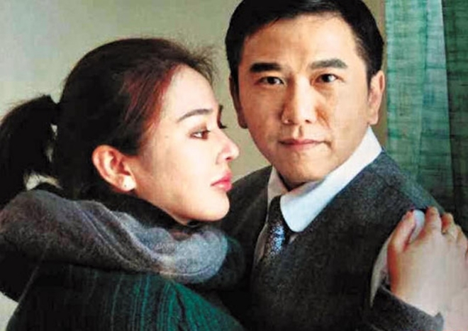 Ôn Gia Dung từng khổ sở vì Ôn Triệu Luân.