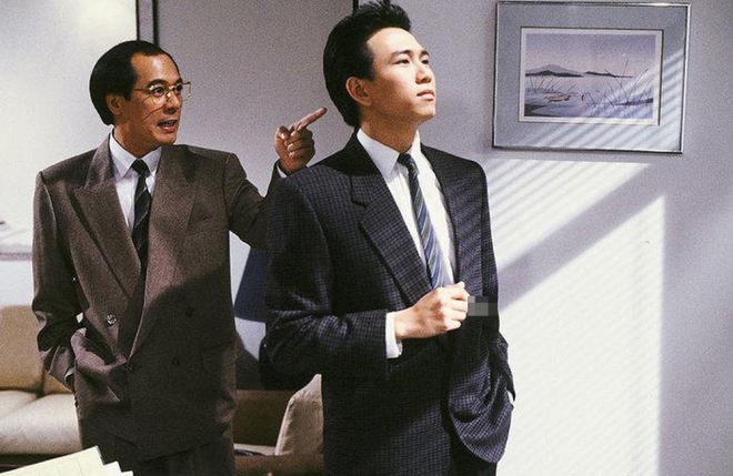 Rất nhiều người chỉ trích lối sống tệ bạc của Ôn Triệu Luân.