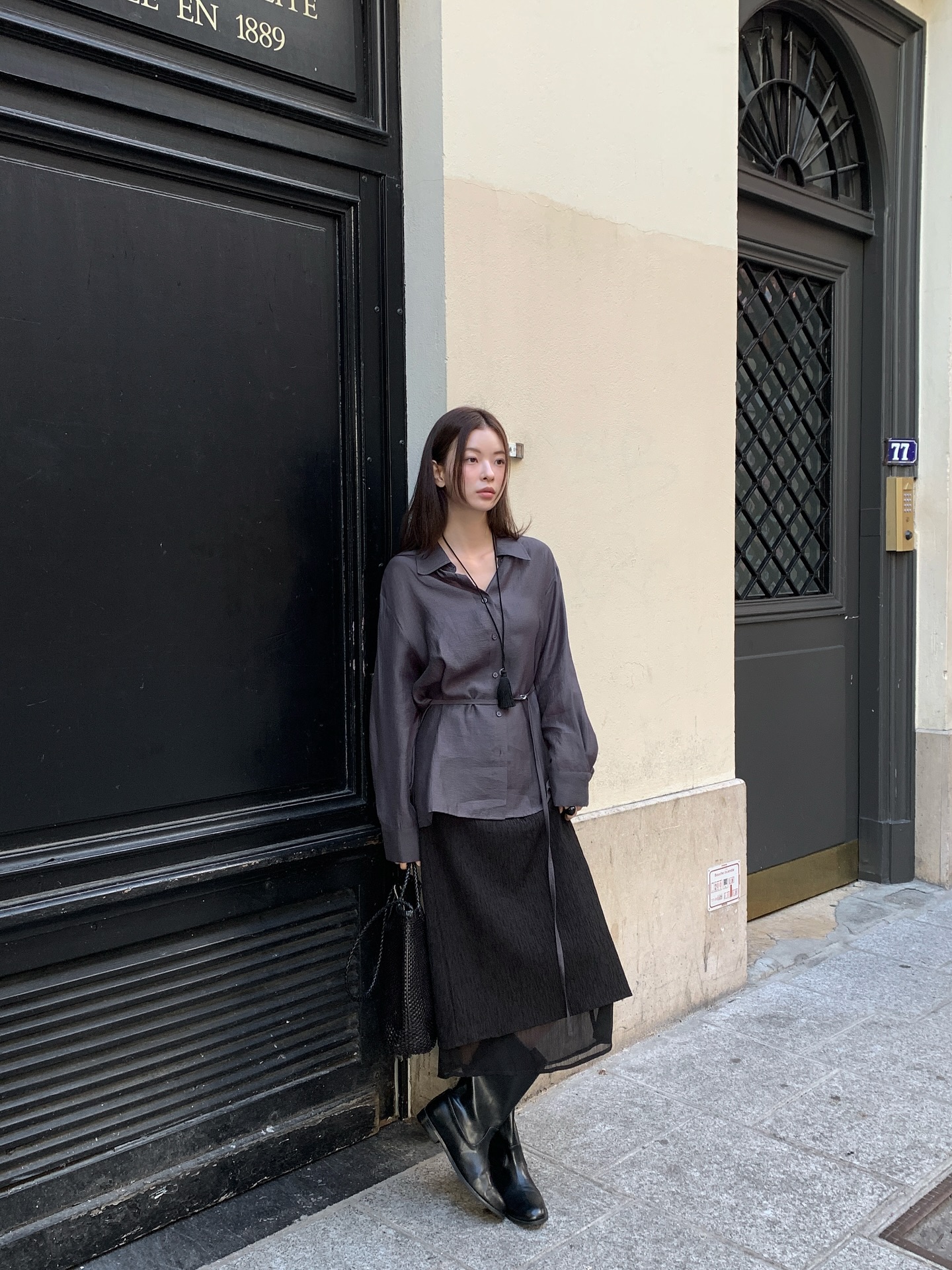 1758788661 301 Sam 4 mau chan vay sang chanh tuyet doi nay