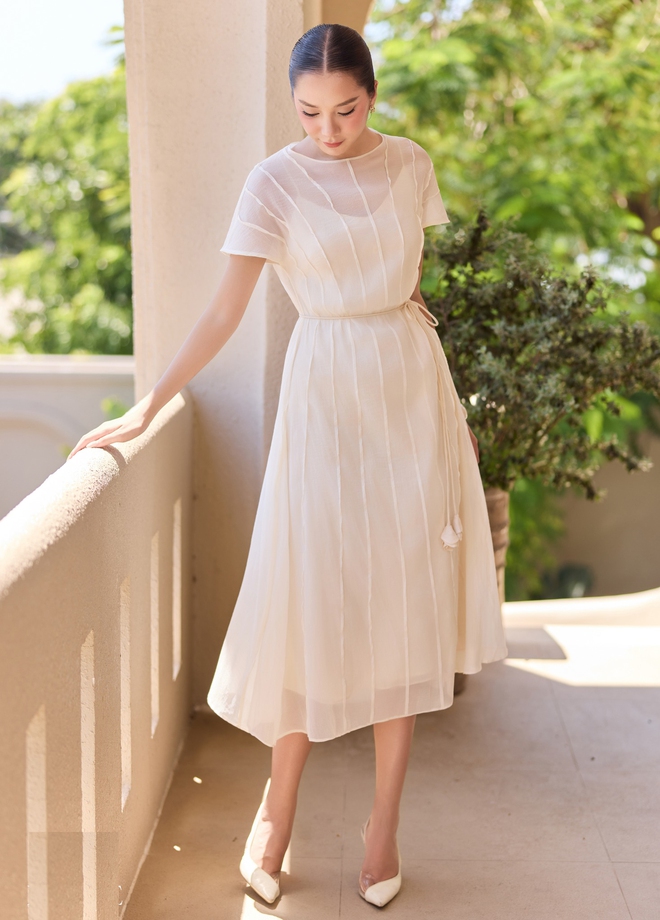 Váy dáng dài trang nhã, thanh lịch nhất mùa - Ảnh 7.