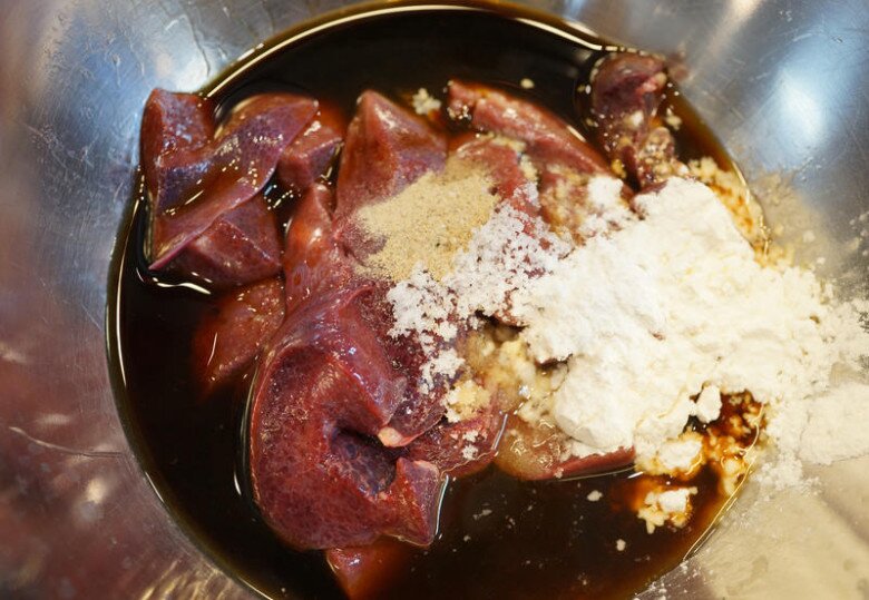 Loại lá mệnh danh là amp;#34;rau của thậnamp;#34;, đem xào với gan lẫn giá được món thơm ngon, cực bổ - 5