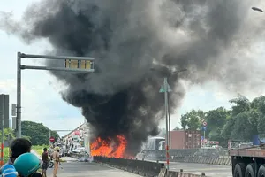 Hoãn tuyên án vụ tài xế xe tải gây tai nạn liên hoàn trên cầu Phú Mỹ