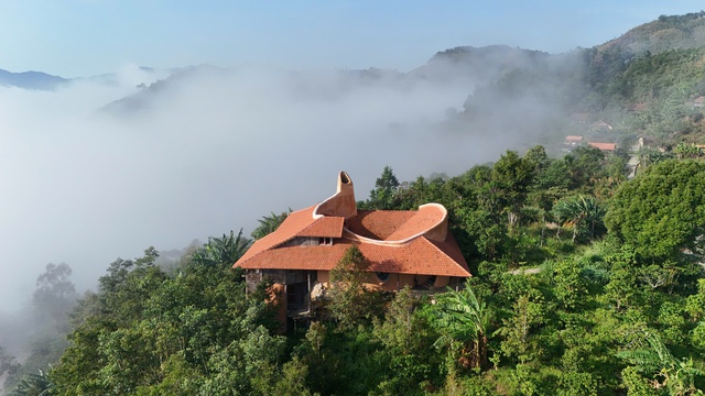'Xóm' nhỏ giữa đại ngàn và góc ẩn trú trong vịnh đậm chất thiên nhiên 2 'Xóm' nhỏ giữa đại ngàn và góc ẩn trú trong vịnh đậm chất thiên nhiên - Ảnh 2.