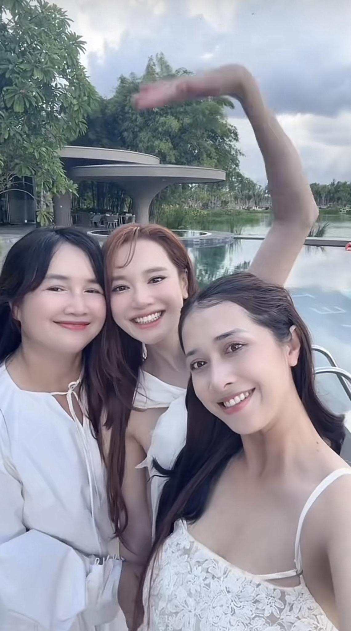 Nhã Phương xác nhận mang thai lần 3 đúng kỷ niệm 7 năm ngày cưới- Ảnh 2.