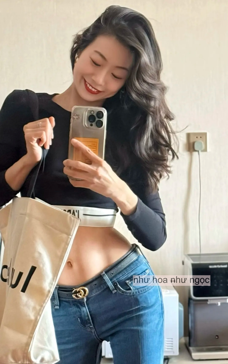 5 năm kiên trì chống lão hóa, tôi giữ được làn da và mái tóc khiến ai cũng ngỡ ngàng - Ảnh 8. 5 năm kiên trì chống lão hóa, tôi giữ được làn da và mái tóc khiến ai cũng ngỡ ngàng - Ảnh 8.