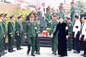  Truy điệu, an táng 30 hài cốt liệt sĩ hy sinh tại sân bay Lộc Ninh