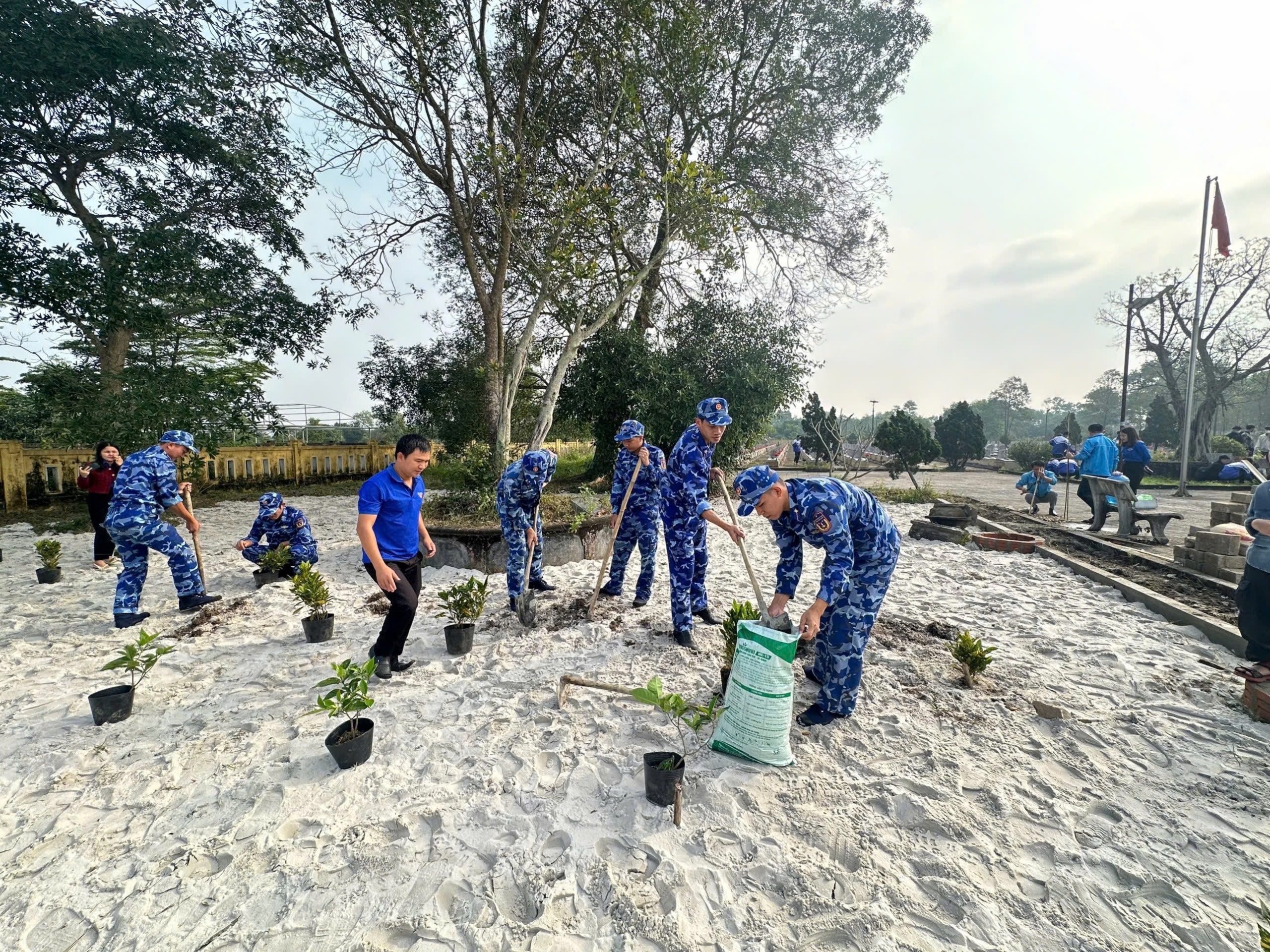 Sôi nổi các hoạt động Tháng Thanh niên tại Vùng Cảnh sát biển 2- Ảnh 3. Sôi nổi các hoạt động Tháng Thanh niên tại Vùng Cảnh sát biển 2- Ảnh 3.