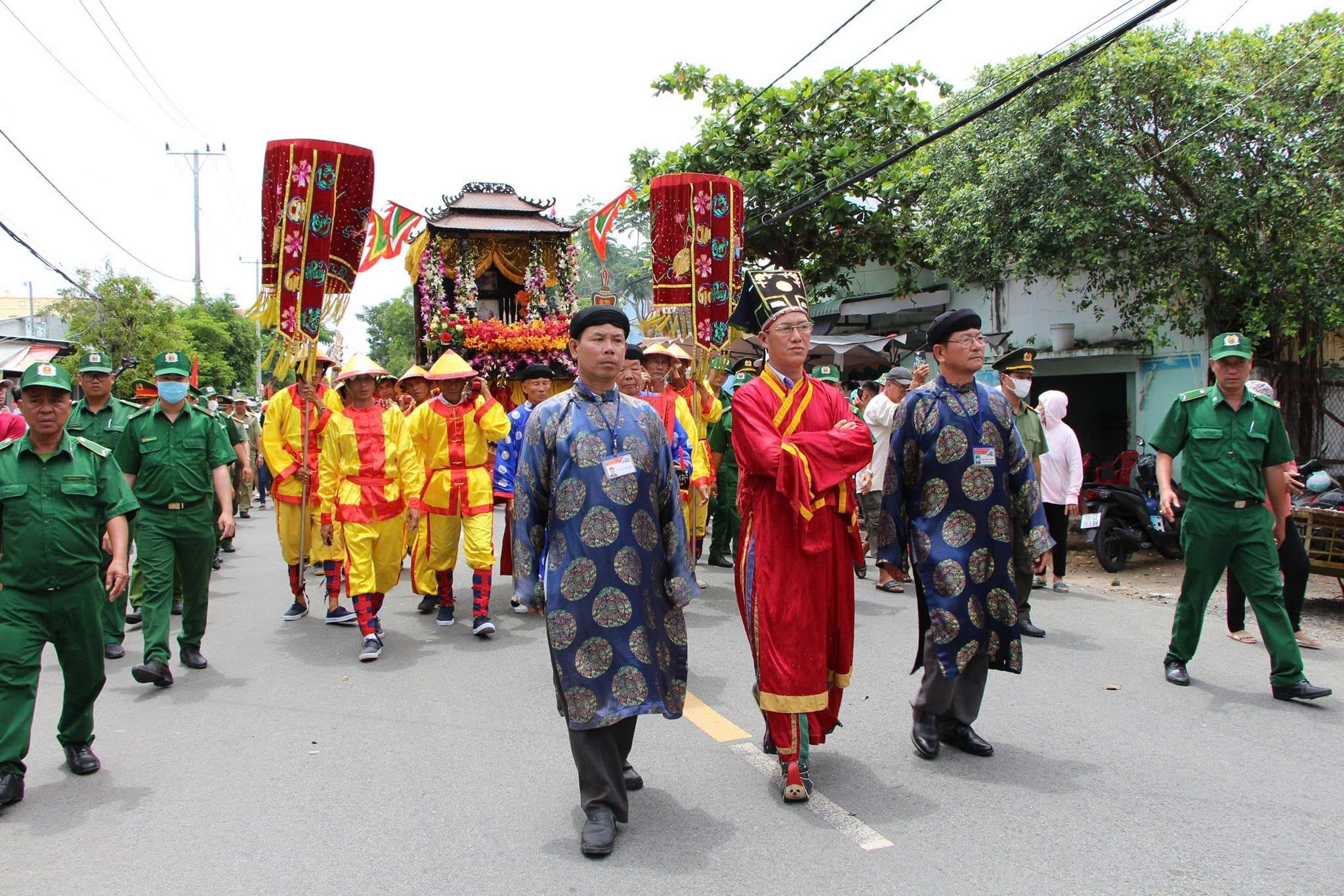 Lễ hội Nghinh Ông Cần Giờ 2025: Di sản 'tết biển' trăm năm- Ảnh 2.