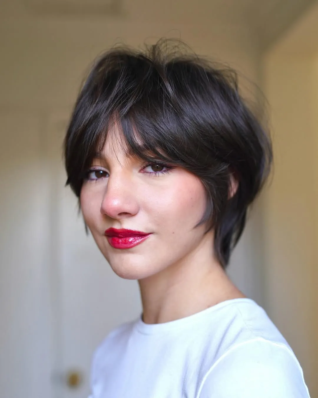 10 kiểu tóc hot nhất mùa Thu Đông 2025 dễ chăm lại khiến tóc trông dày, tôn ngũ quan hài hòa, nhìn là muốn cắt ngay 5 10 kiểu tóc hot nhất mùa Thu Đông 2025 dễ chăm lại khiến tóc trông dày, tôn ngũ quan hài hòa, nhìn là muốn cắt ngay - 5