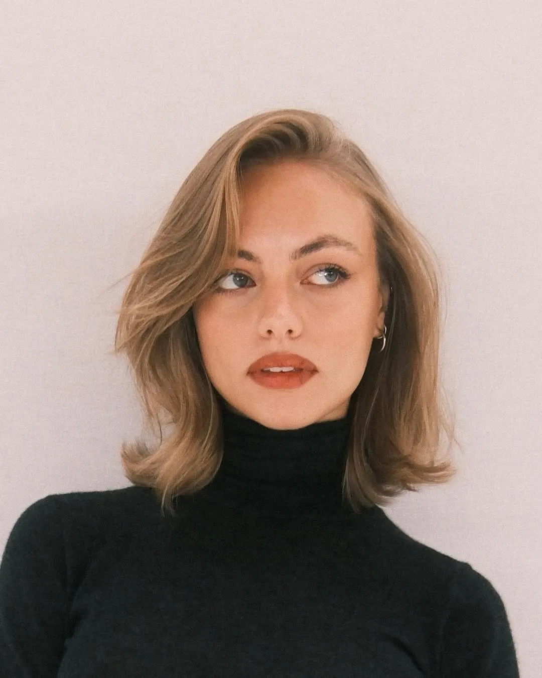 10 kiểu tóc hot nhất mùa Thu Đông 2025 dễ chăm lại khiến tóc trông dày, tôn ngũ quan hài hòa, nhìn là muốn cắt ngay 6 10 kiểu tóc hot nhất mùa Thu Đông 2025 dễ chăm lại khiến tóc trông dày, tôn ngũ quan hài hòa, nhìn là muốn cắt ngay - 6