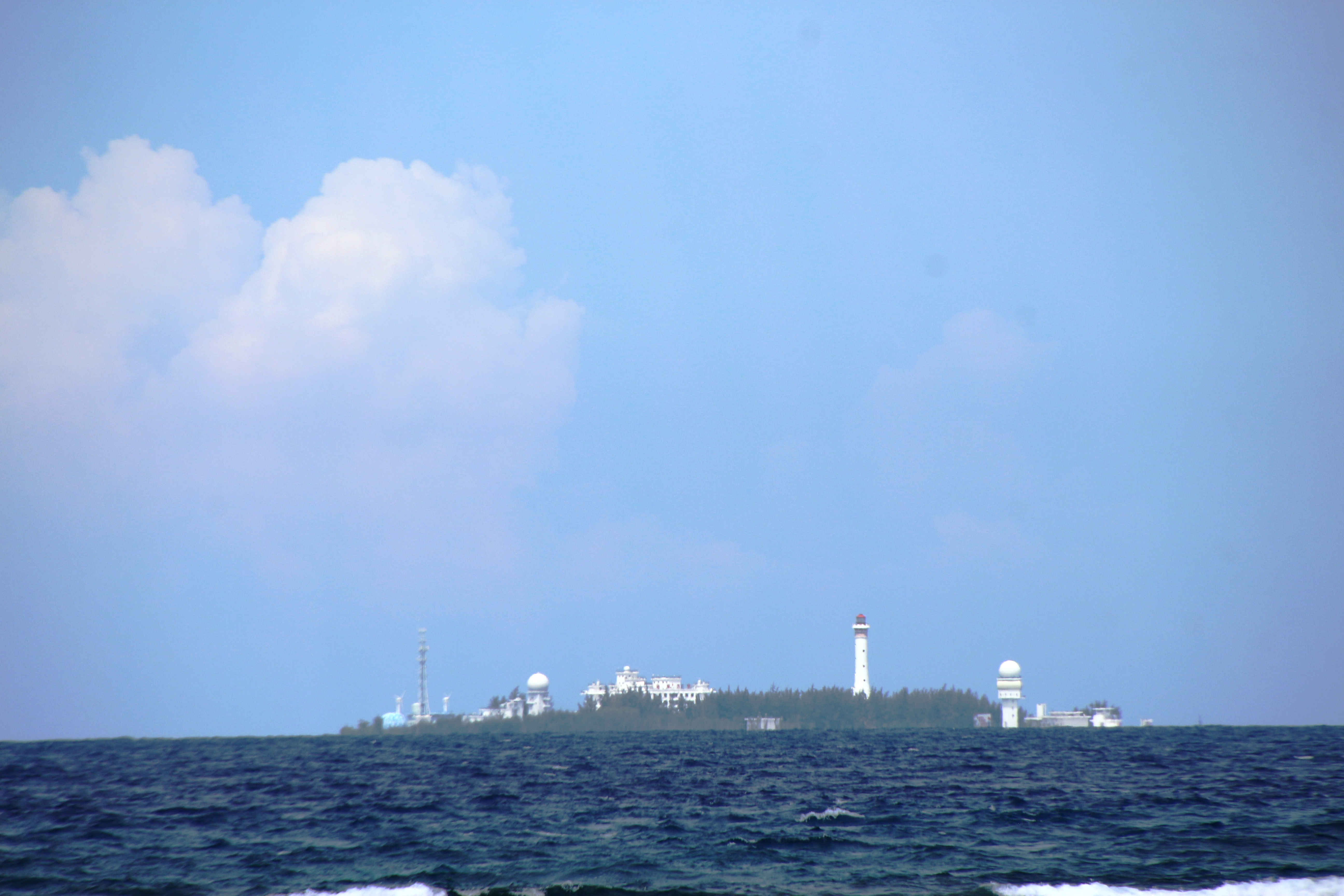 Cuộc thi viết về chủ quyền quốc gia: Lời thề giữ biển- Ảnh 5. Cuộc thi viết về chủ quyền quốc gia: Lời thề giữ biển- Ảnh 5.