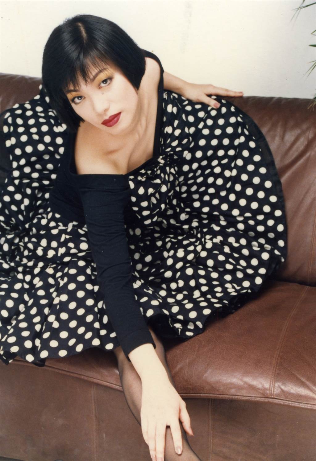 5 sao nam “lật kèo” không đáng mặt đàn ông: Cấm vợ sinh con rồi lại ra ngoài 5 sao nam “lật kèo” không đáng mặt đàn ông: Cấm vợ sinh con rồi lại ra ngoài