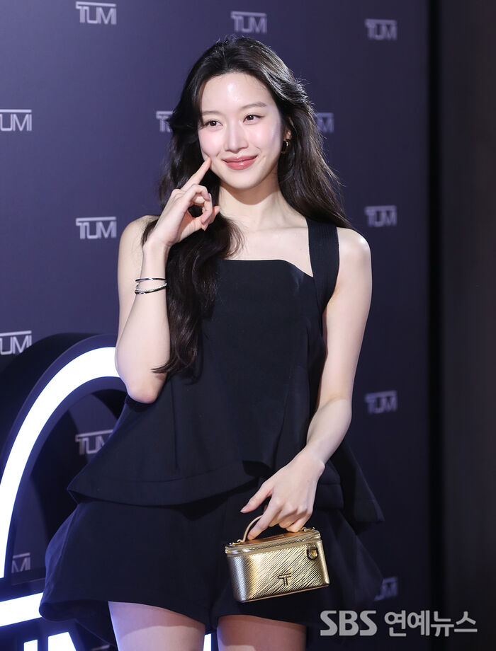 Moon Ga Young đã sợ hở bạo- Ảnh 13.