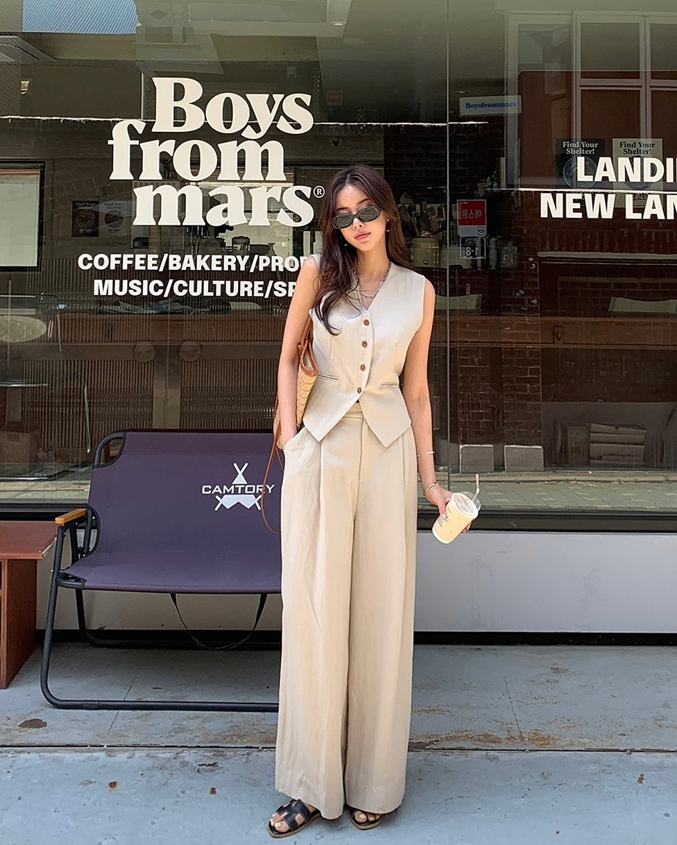 1758963812 841 4 kieu giay dep khoi nghi de phoi cung quan