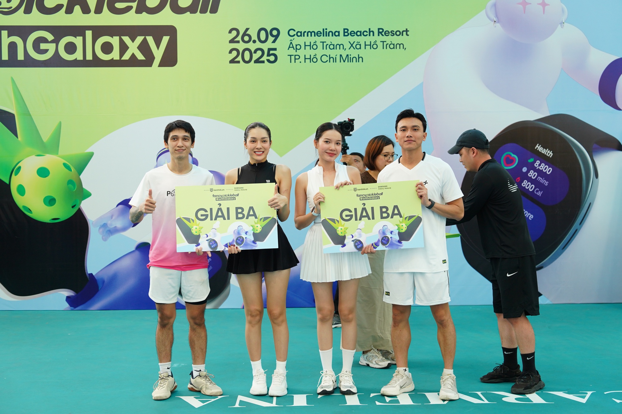 Xả loạt ảnh nét nèn nẹt của gái đẹp miền Tây “đại náo” sân pickleball: Giờ ai cũng cỡ này rồi hả? - Ảnh 5.