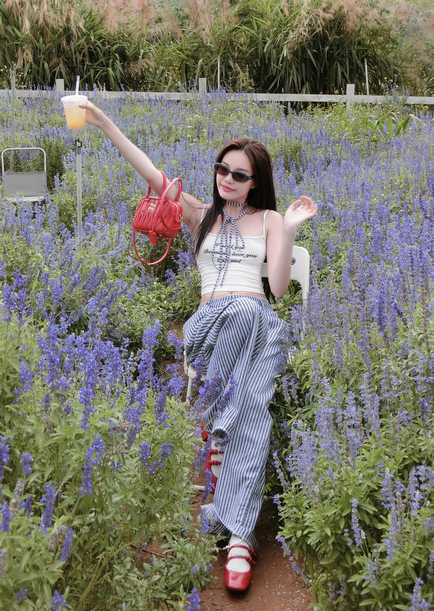 Xả loạt ảnh nét nèn nẹt của gái đẹp miền Tây “đại náo” sân pickleball: Giờ ai cũng cỡ này rồi hả? - Ảnh 22.