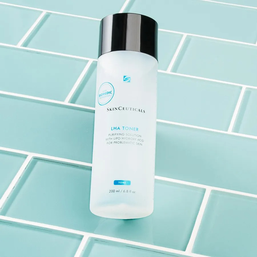 5 toner BHA: Hack da từ sần sùi, khô xỉn thành căng mướt, biến lỗ chân lông rộng ngoác thành nhỏ mịn- Ảnh 5. 5 toner BHA: Hack da từ sần sùi, khô xỉn thành căng mướt, biến lỗ chân lông rộng ngoác thành nhỏ mịn- Ảnh 5.