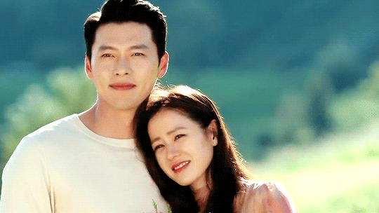 1,2 triệu người "bóc trần" hành động lạ của Hyun Bin mỗi khi bên Son Ye Jin: "Thế này mà không rung động à?" - Ảnh 6. 1,2 triệu người "bóc trần" hành động lạ của Hyun Bin mỗi khi bên Son Ye Jin: "Thế này mà không rung động à?" - Ảnh 6.