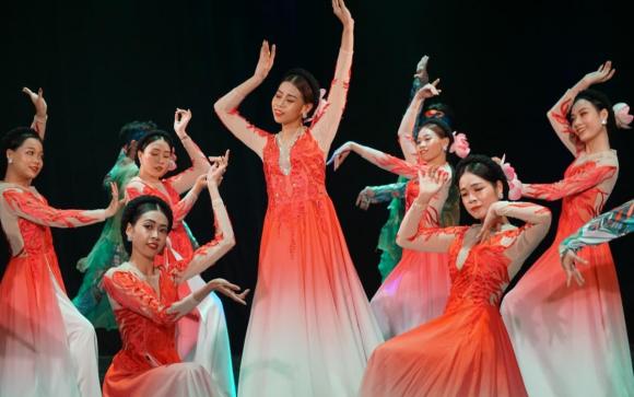 Ngành học sinh viên được miễn học phí hoàn toàn, còn ‘bỏ túi’ thêm tiền trợ cấp hàng tháng 1 Ngành học được miễn học phí, ngành Truyền nhiễm và Hồi sức cấp cứu