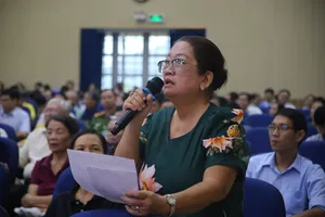 Cử tri TP.HCM kiến nghị sớm nâng cấp hạ tầng và cải thiện môi trường 