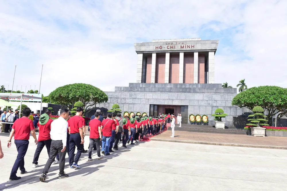 đoàn đại biểu trí thức TP.HCM (7).jpg