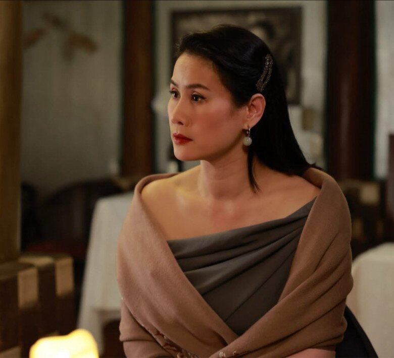 Ở độ tuổi U50, Thân Thuý Hà vẫn duy trì vẻ ngoài trẻ trung, phong cách thanh lịch, sang trọng.