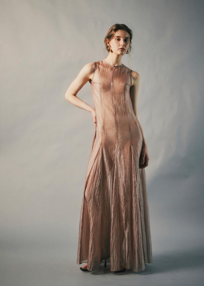 Sắc thái của gam nâu giúp các tín đồ 'cân' mọi phong cách- Ảnh 10. Sắc thái của gam nâu giúp các tín đồ 'cân' mọi phong cách- Ảnh 10.