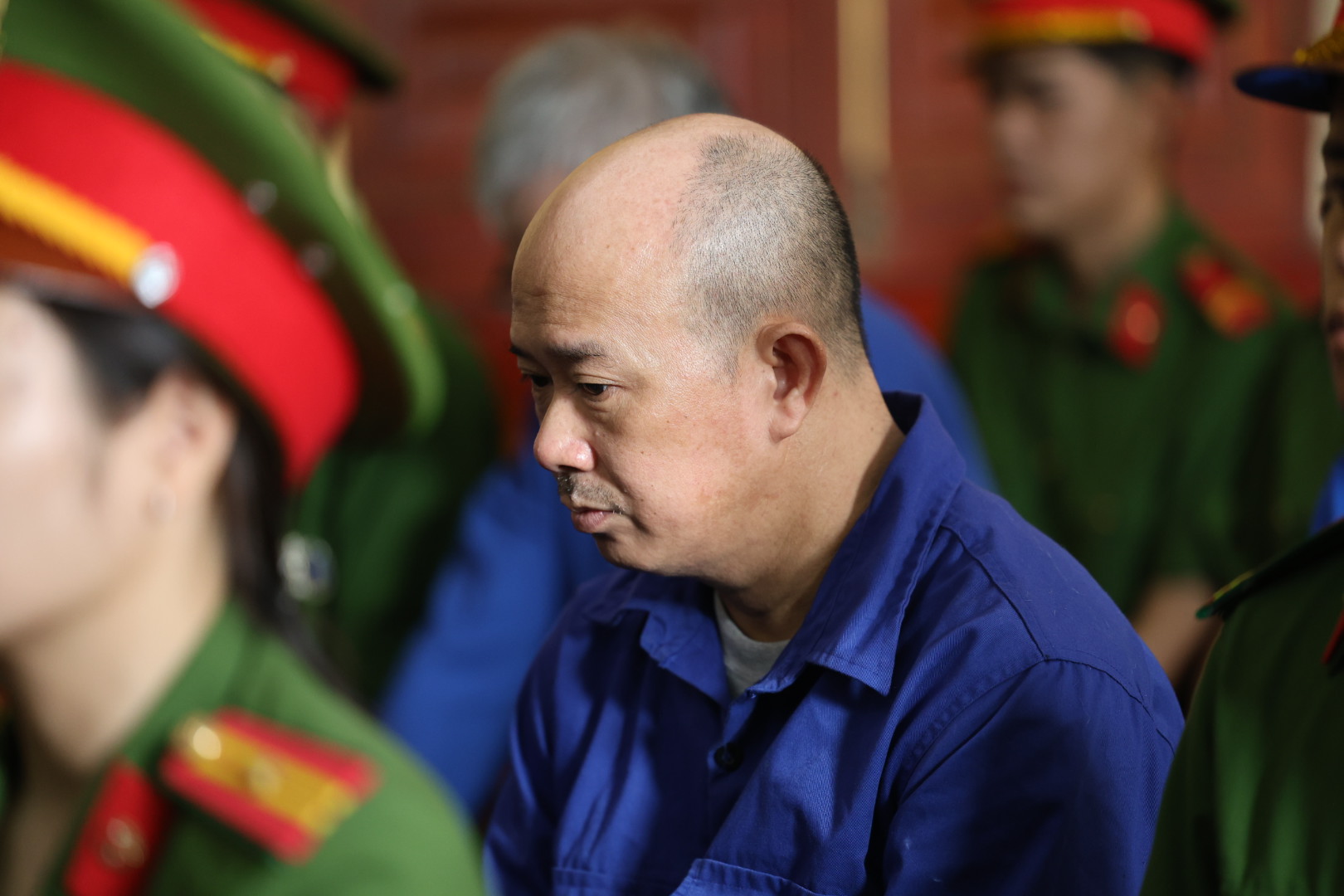 Đề nghị tuyên phạt cựu Tổng giám đốc SJC Lê Thúy Hằng đến 30 năm tù - Ảnh 6.