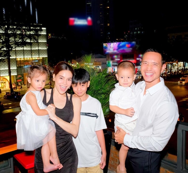 Cô cho biết bản thân có một nỗi sợ là khi mình rời cõi đời, các con sẽ thế nào!