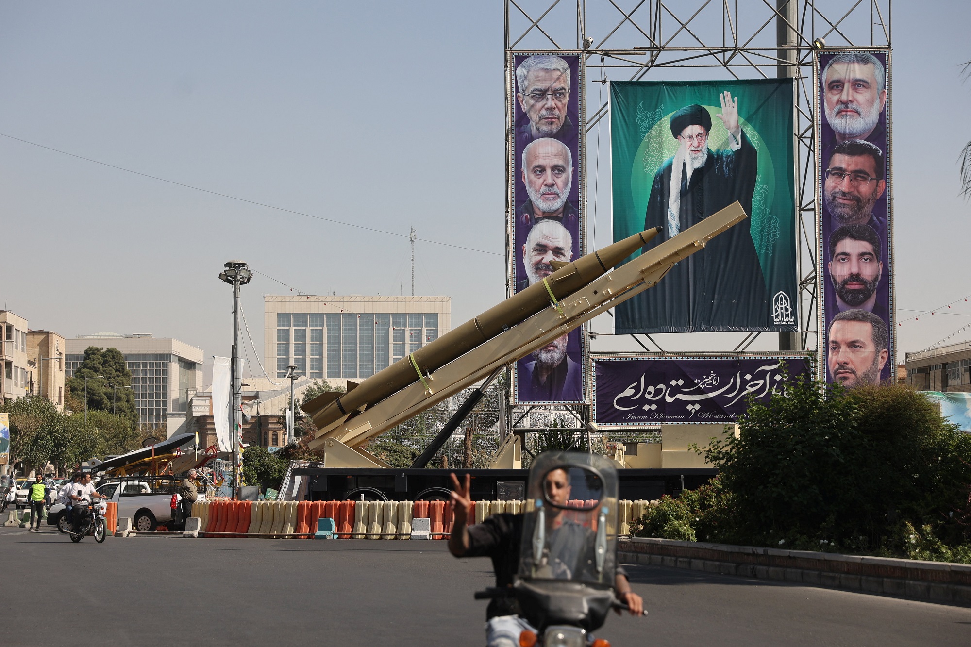 Liên Hiệp Quốc khôi phục cấm vận Iran, Nga và Mỹ lên tiếng 2 Iran cảnh báo sau khi bị LHQ khôi phục cấm vận, Nga và Mỹ lên tiếng - Ảnh 2.