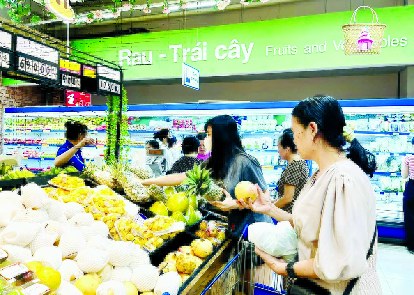 Mua nhiều giá rẻ, hộ gia đình tiết kiệm lớn- Ảnh 2.