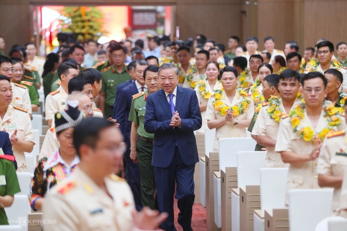 Tổng Bí thư Tô Lâm dự gặp mặt các tấm gương Công an nhân dân tiêu biểu, thàng 8/2025. Ảnh: Phạm Dự