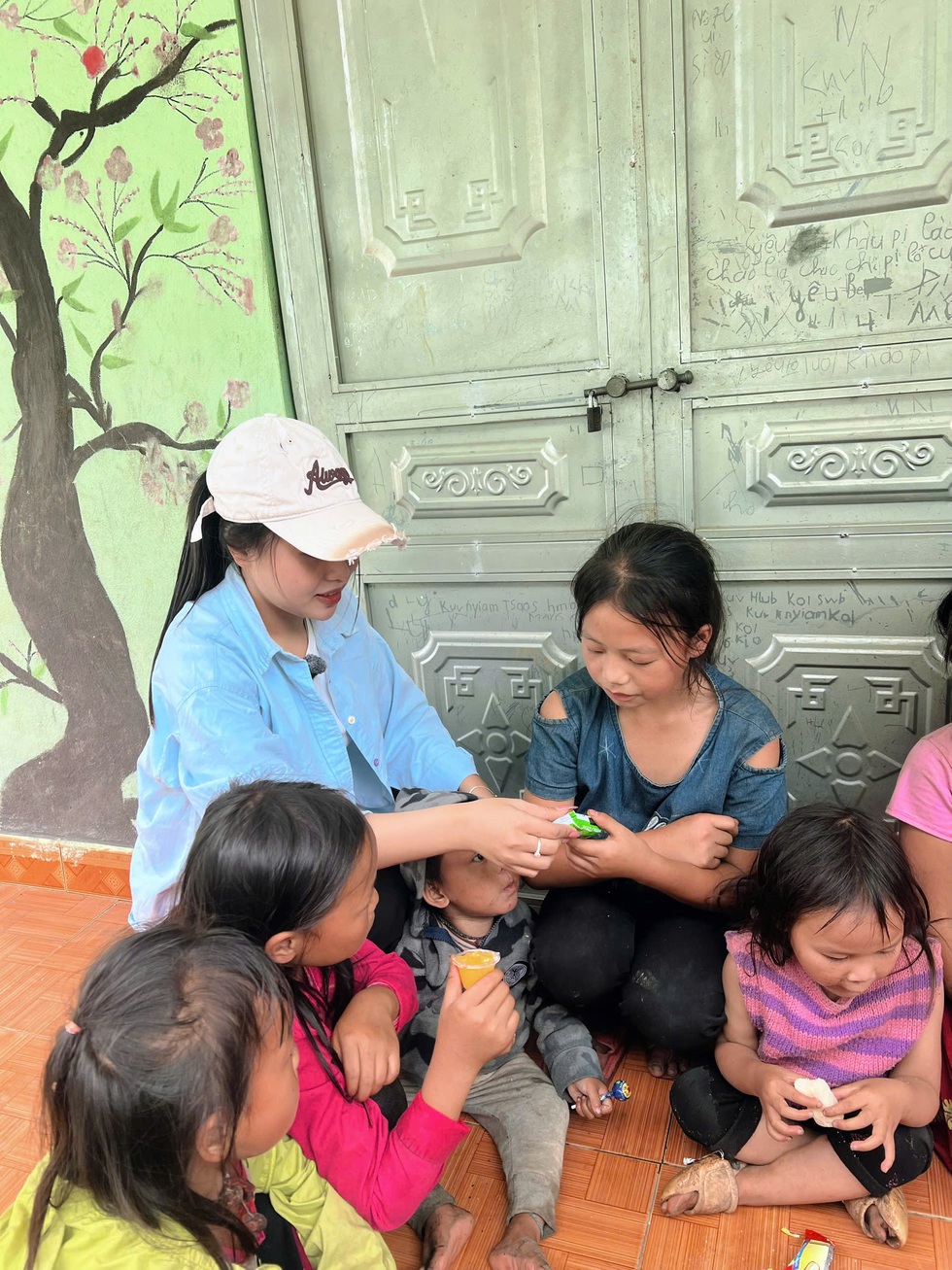 Cô giáo 23 tuổi bỏ phố lên bản, mang con chữ đến học trò vùng cao - 3