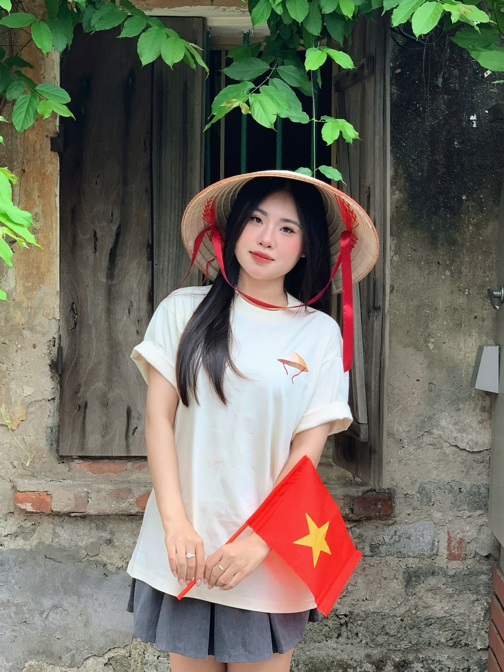 Cô giáo 23 tuổi bỏ phố lên bản, mang con chữ đến học trò vùng cao - 6