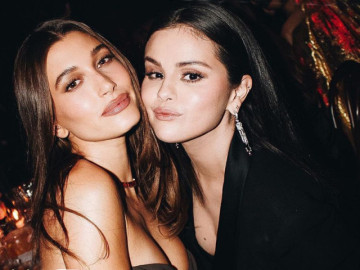 Hình ảnh đám cưới Selena Gomez 8 Hailey Bieber thả tim chúc mừng Selena Gomez đính hôn