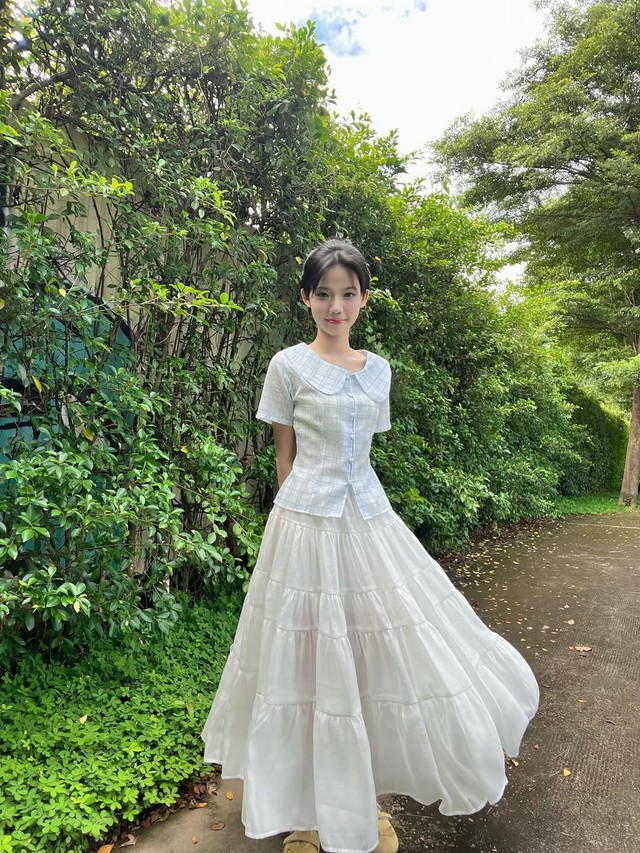 Phong cách soft girl mang nét trong trẻo hiện đại- Ảnh 2. Phong cách soft girl mang nét trong trẻo hiện đại- Ảnh 2.