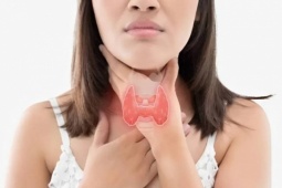 5 biểu hiện sớm ung thư tuyến giáp dễ bị bỏ qua