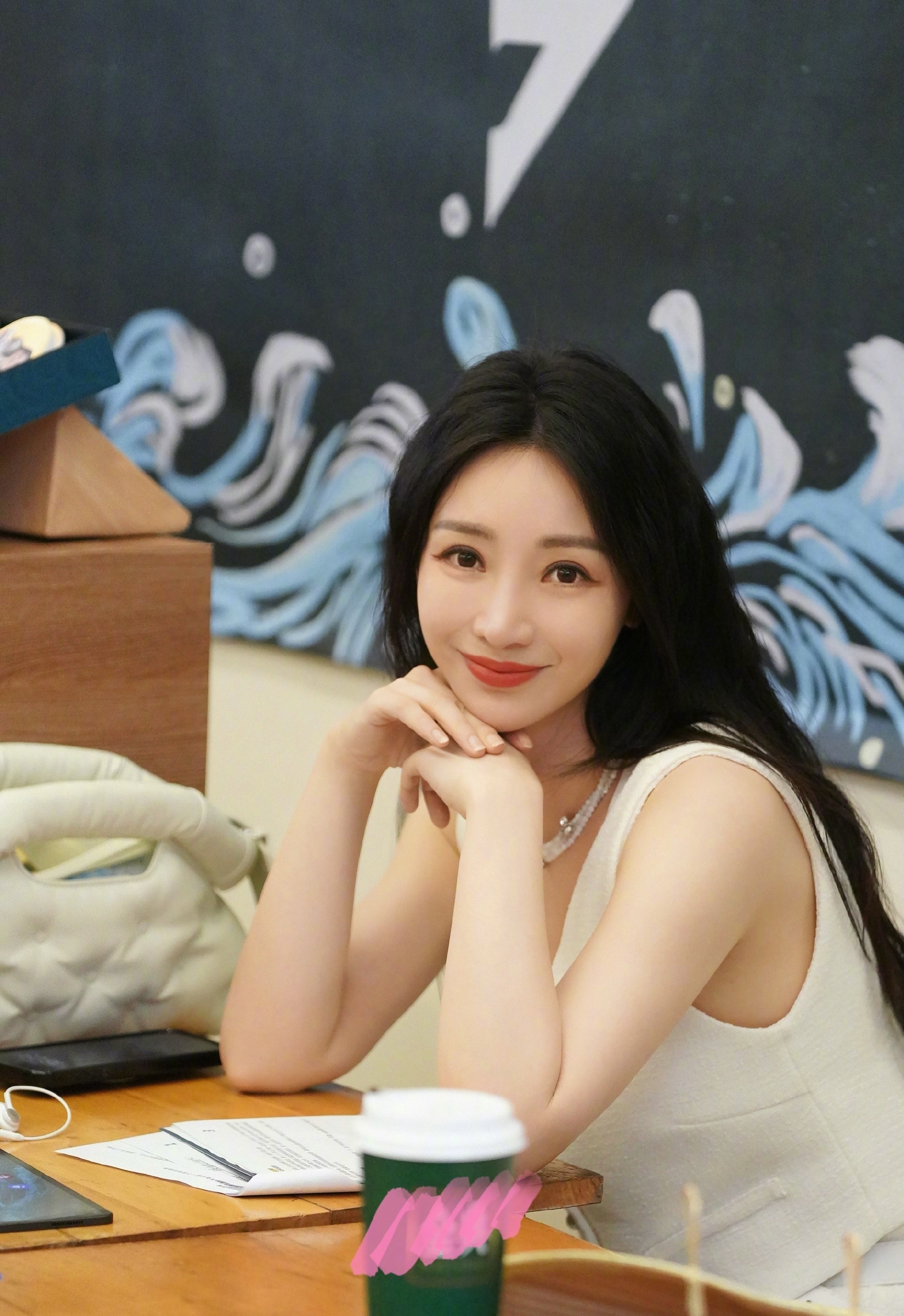 Mỹ nhân sở hữu body bốc lửa nhất showbiz nhưng không ai muốn cưới- Ảnh 5. Mỹ nhân sở hữu body bốc lửa nhất showbiz nhưng không ai muốn cưới- Ảnh 5.