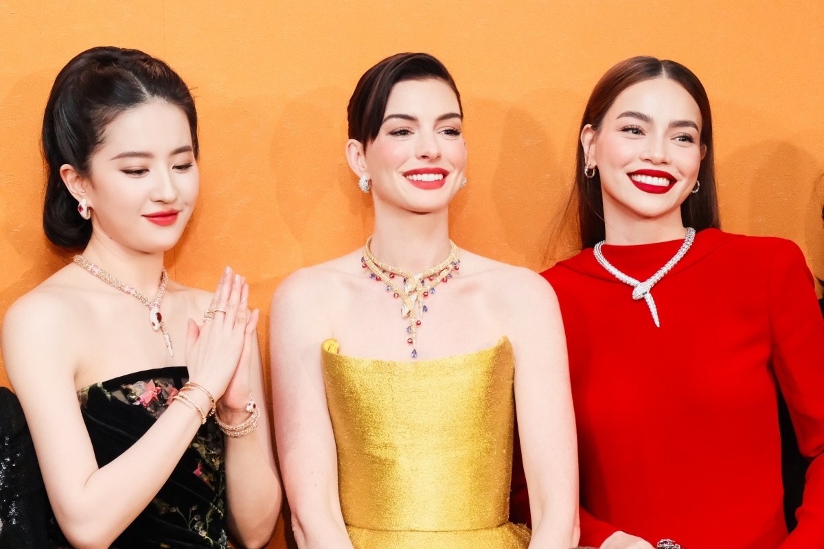 Mỹ nhân Việt duy nhất đọ sắc với Thư Kỳ lẫn Lưu Diệc Phi, kết quả thế nào mà netizen chấm thẳng 0 điểm - Ảnh 2.