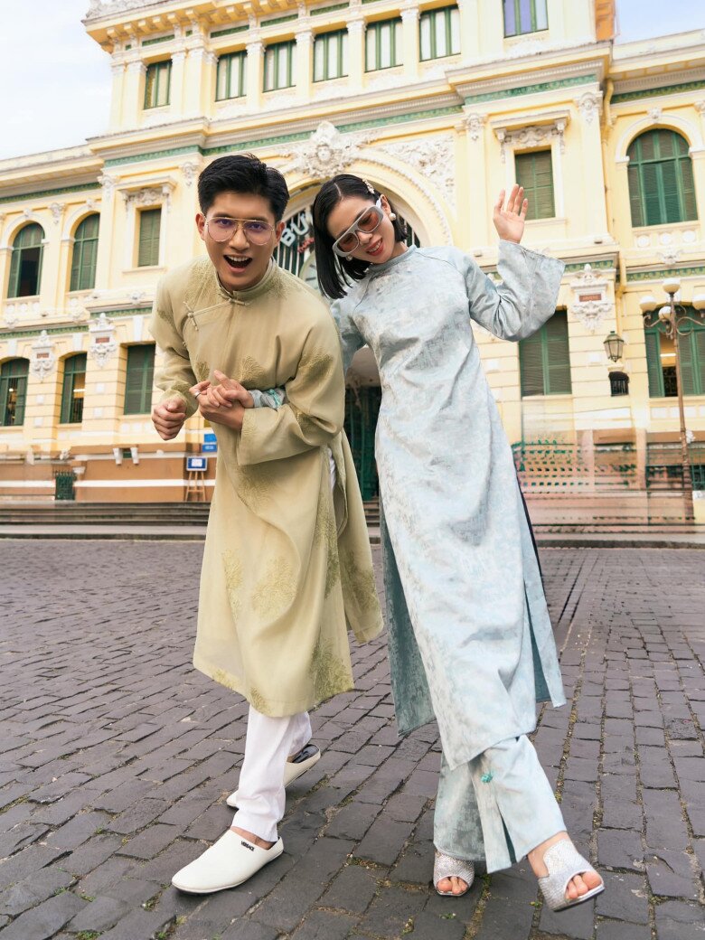 Bị nói yêu Lệ Quyên "vì tiền thì càng khổ và nhục", Lâm Bảo Châu đanh thép đáp trả 2 Lệ Quyên và Lâm Bảo Châu trải qua 4 năm hẹn hò mặn nồng.