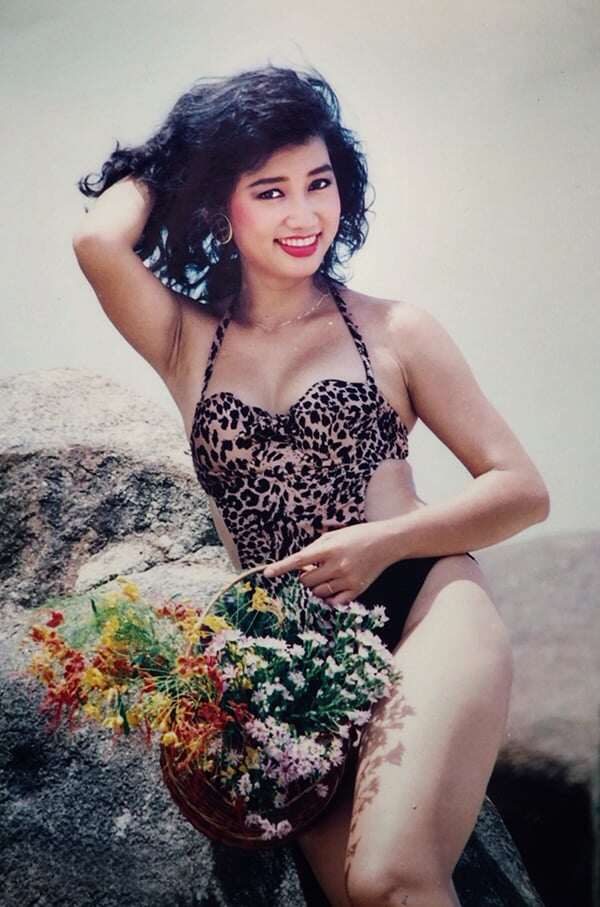 Vóc dáng nuột nà, quyến rũ của nữ hoàng ảnh lịch một thời.