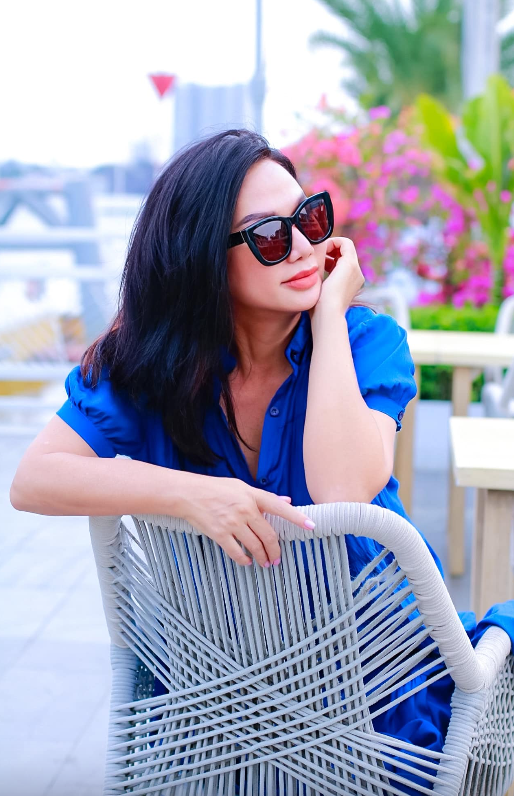 Kim Khánh hiện tại vẫn trẻ trung, được bạn bè và người hâm mộ khen ngợi hết lời trước nhan sắc lão hóa ngược của mình.