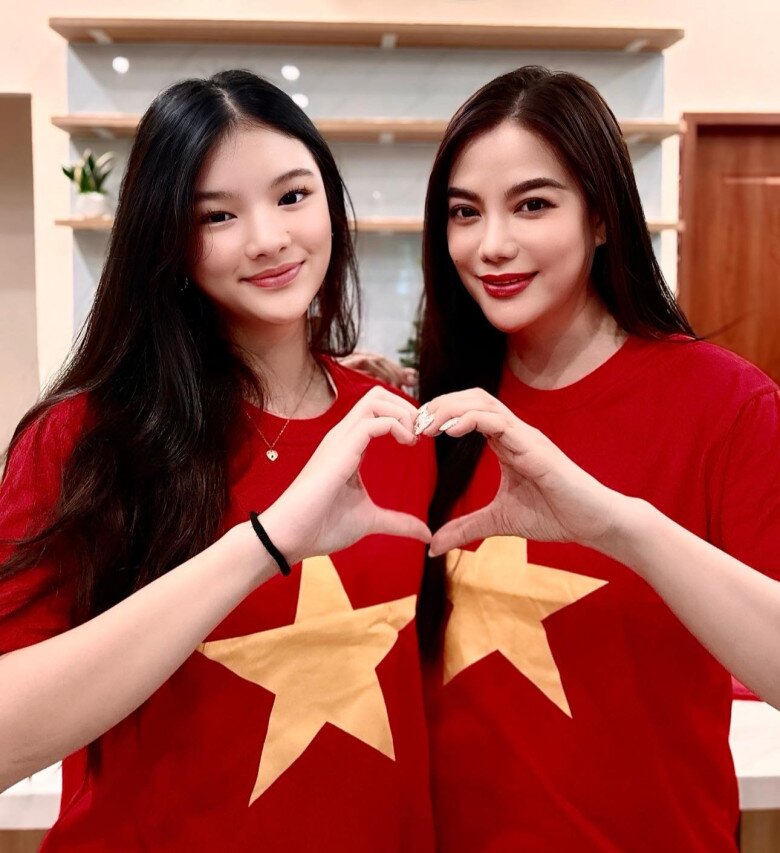 Con gái Trương Ngọc Ánh và Trần Bảo Sơn học ở trường quốc tế từ nhỏ, rất giỏi ngoại ngữ.