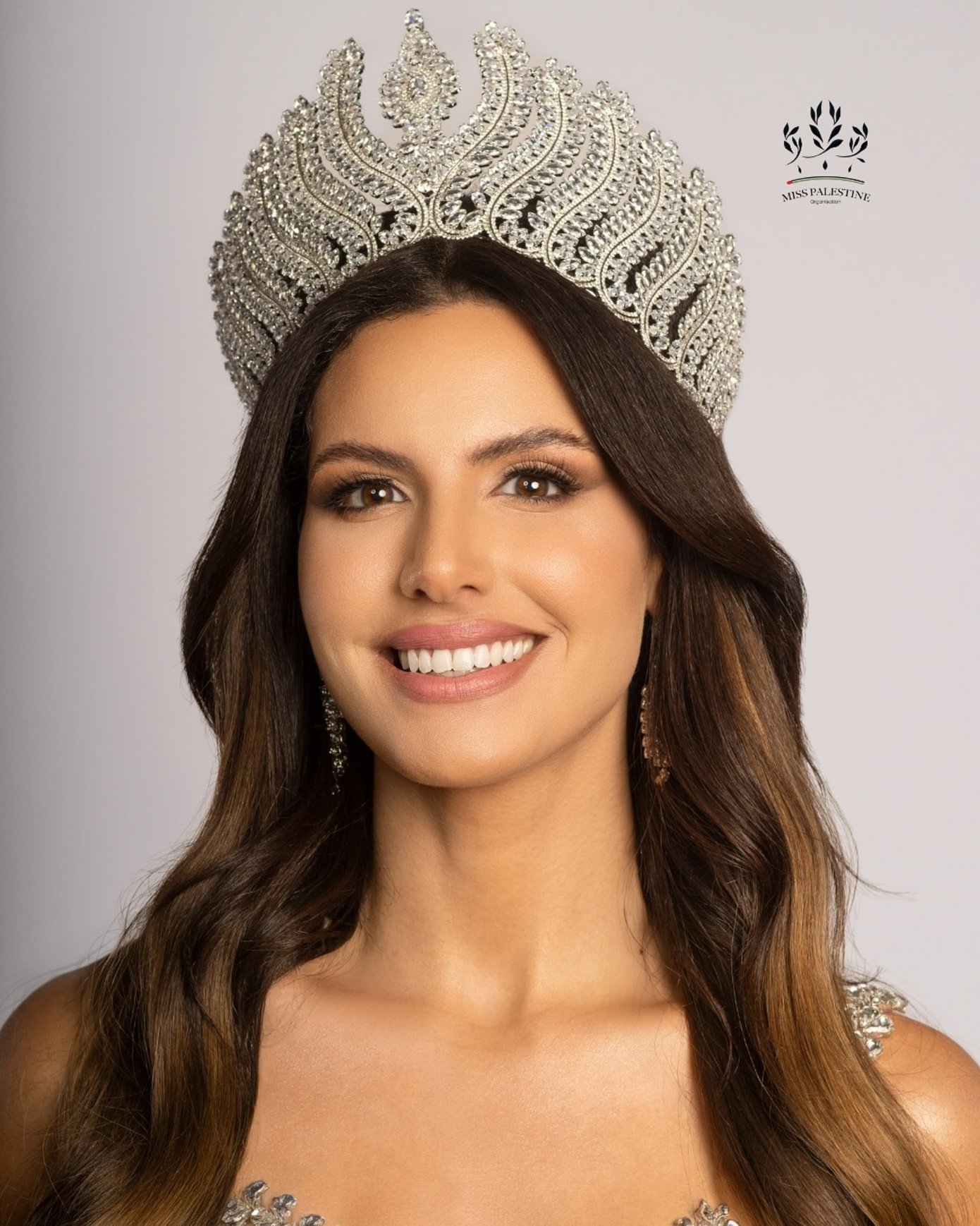 Hoa hậu Hương Giang giành vị trí số 1 trong BXH này ở Miss Universe 2025 9 Hoa hậu Hương Giang giành vị trí số 1 trong BXH này ở Miss Universe 2025 - 9