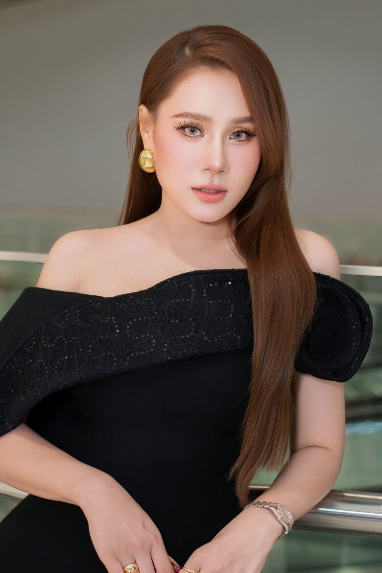 Sao Việt 24h: Lan Phương amp;#34;lột xácamp;#34; sau ly hôn, lúc mềm mại khi nhảy múa, lúc lại mạnh mẽ với cú đá kick boxing - 14