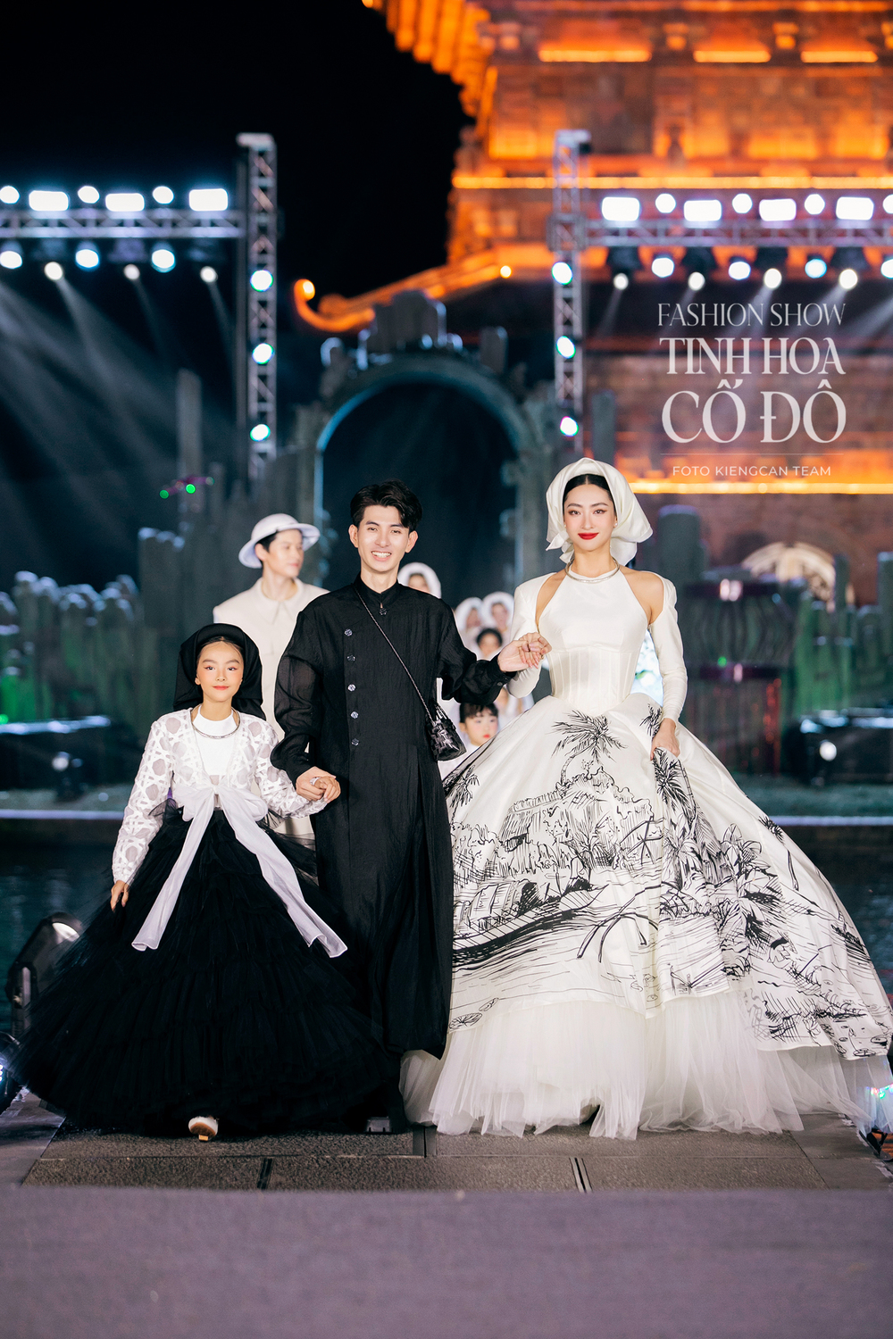 NTK Nguyễn Minh Công đưa 20 loại bánh đến triển lãm 10 năm làm nghề 4 1759249711 76 NTK Nguyen Minh Cong dua 20 loai banh den trien