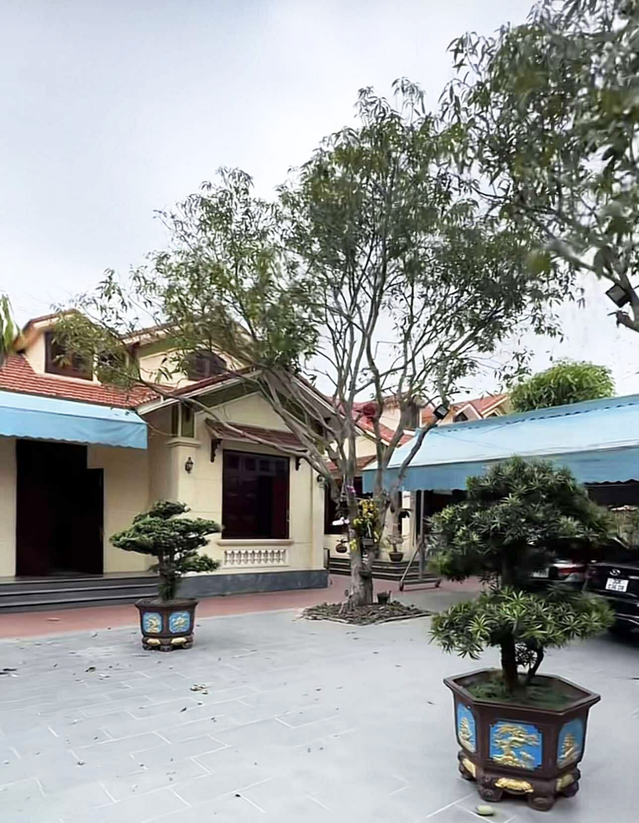 4 anh em trai xây biệt thự giống nhau, sống chung trên cùng 1 mảnh đất ở Ninh Bình: Bí quyết giữ hòa khí - Ảnh 1. 4 anh em trai xây biệt thự giống nhau, sống chung trên cùng 1 mảnh đất ở Ninh Bình: Bí quyết giữ hòa khí - Ảnh 1.