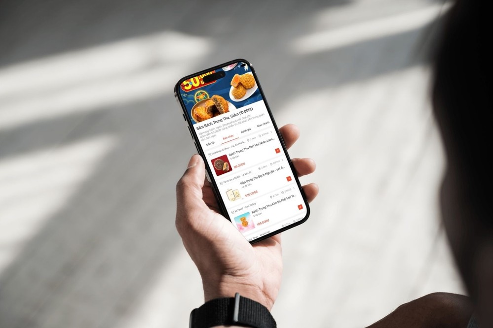 Mùa trăng năm nay không chỉ có thập cẩm, đậu xanh, mà còn cả loạt bánh “độc lạ” đang làm “hội sành ăn” háo hức trên ShopeeFood.
Mùa trăng năm nay không chỉ có thập cẩm, đậu xanh, mà còn cả loạt bánh “độc lạ” đang làm “hội sành ăn” háo hức trên ShopeeFood.